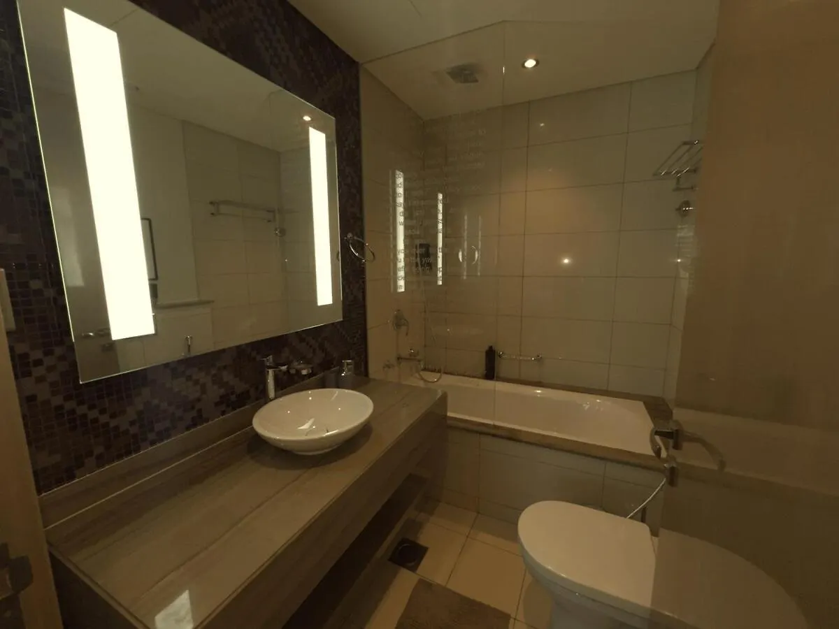 New! Hollywooddxb Burj Khalifa View - 6Min To Dubai Mall United Arab Emirates